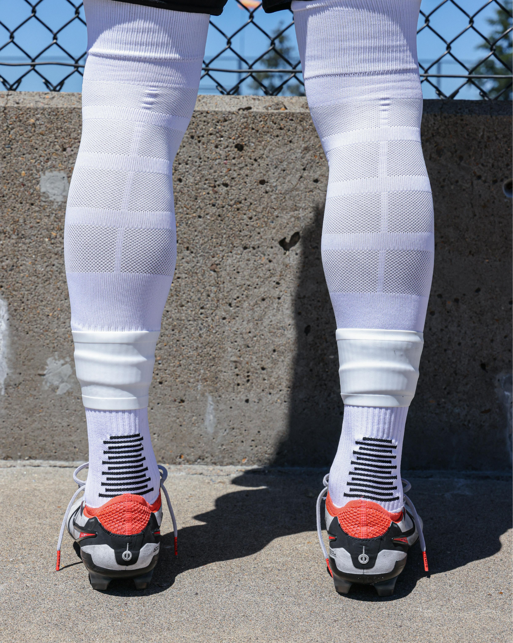 SL VISE Shin Guard Straps White On Back Side